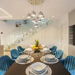 Villa Dal' Mares *