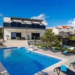 Dal' Mares Villa Vinišće