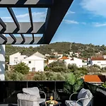 Dal' Mares Vinišće