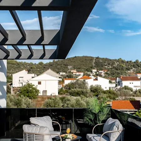 Dal' Mares Vinišće