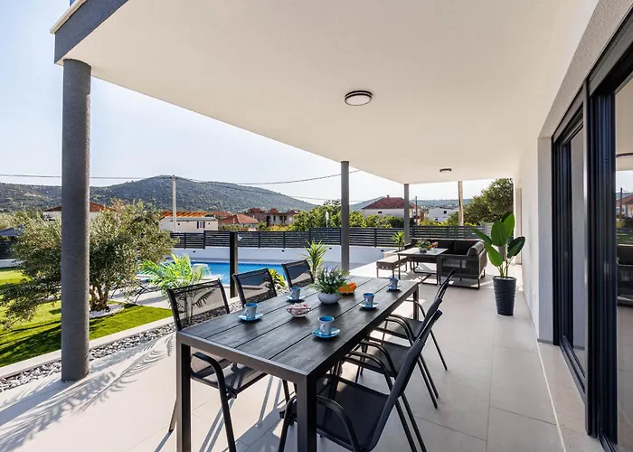 Dal' Mares Vinišće